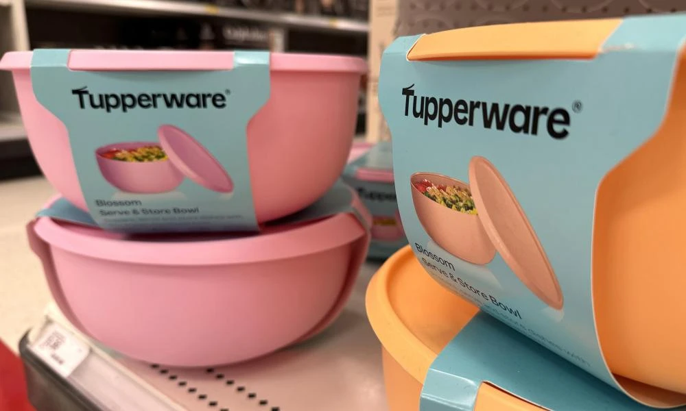 Tupperware: Tην γλίτωσε στο «τσακ» η εταιρεία που μας έμαθε τα τάπερ - Ακυρώθηκε ο πλειστηριασμός